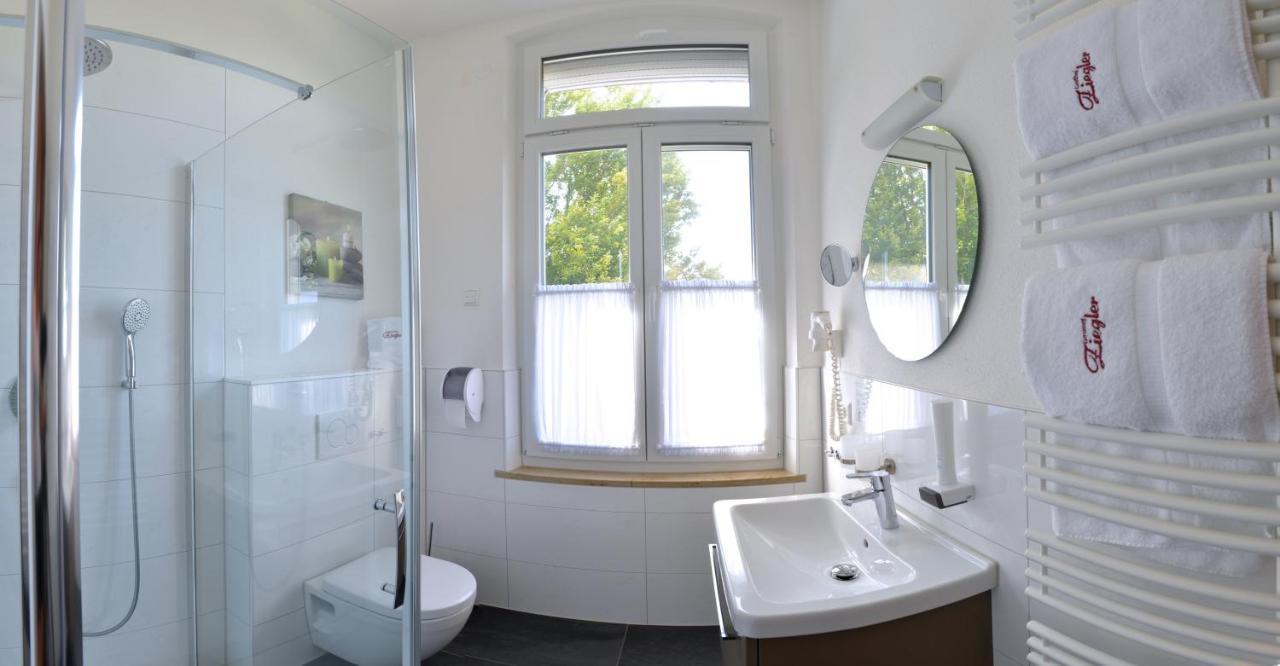 Gasthof Ziegler Hotel & Restaurant リンダウ エクステリア 写真